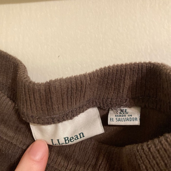 L.L. Bean corduroyed pants XL - Picture 2 of 4